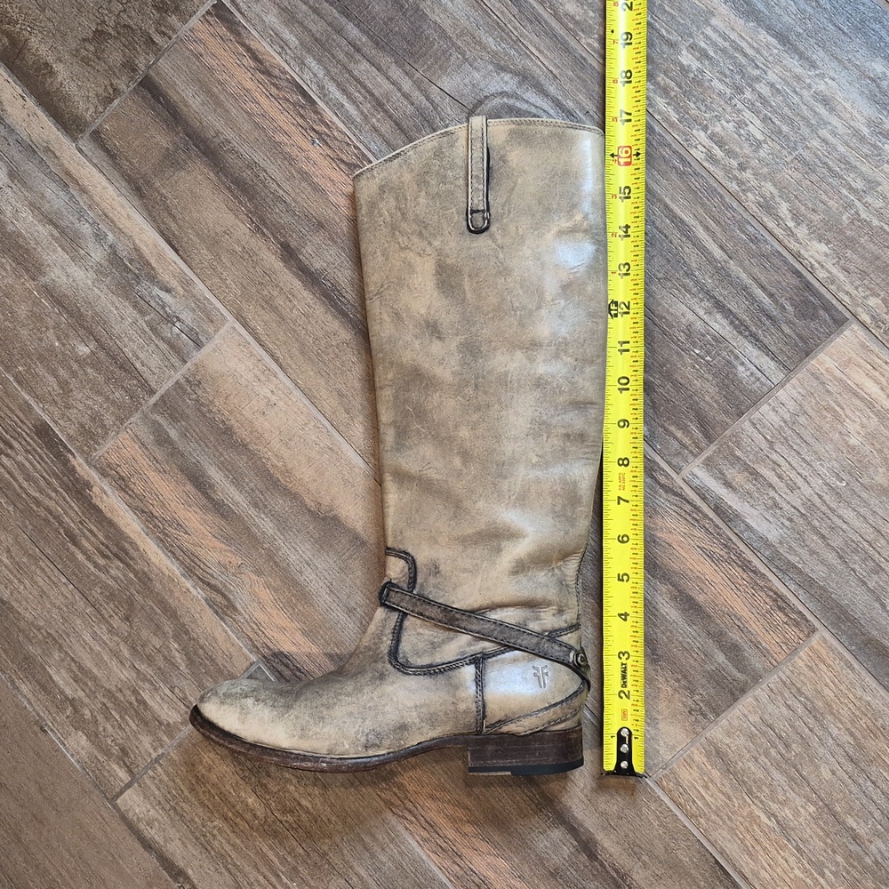 7/7.5 FRYE Lindsay Plate Distressed Knee High Leather Boots in Taupe - Picture 14 of 16